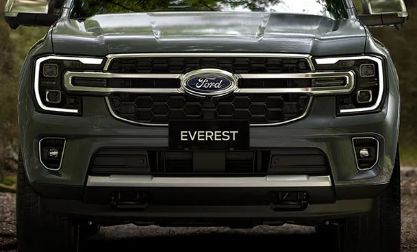 Ford Everest Titanium 2.0L 4×2 AT full